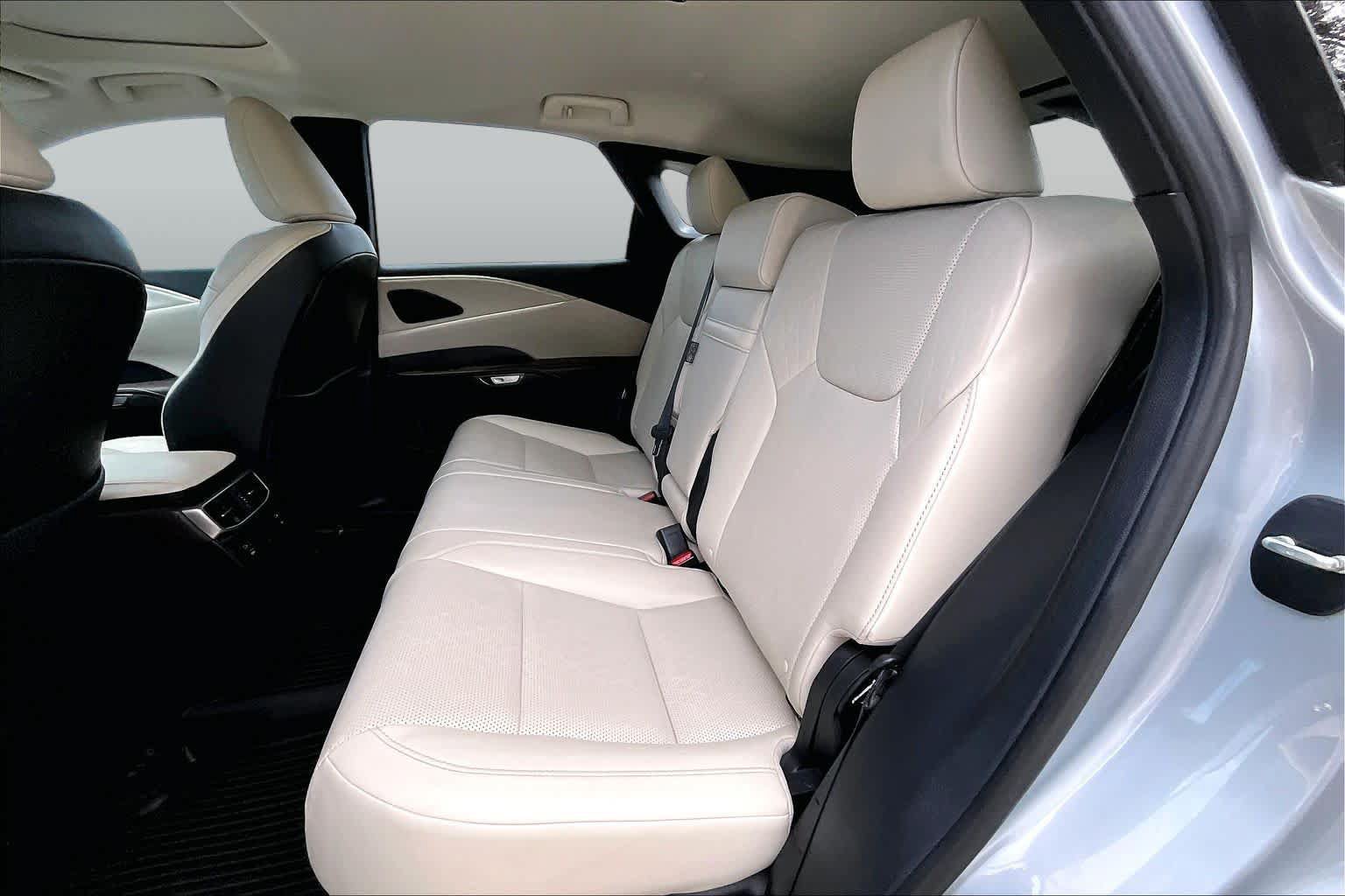 Used 2024 Lexus RX 350 Premium Plus w/ Convenience Package FWD image 21
