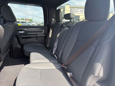 Used 2023 RAM 3500 Big Horn w/ Level 1 Equipment Group AWD/4WD image 18