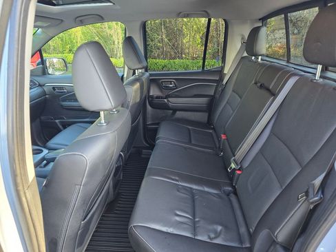 Certified 2023 Honda Ridgeline RTL image 9