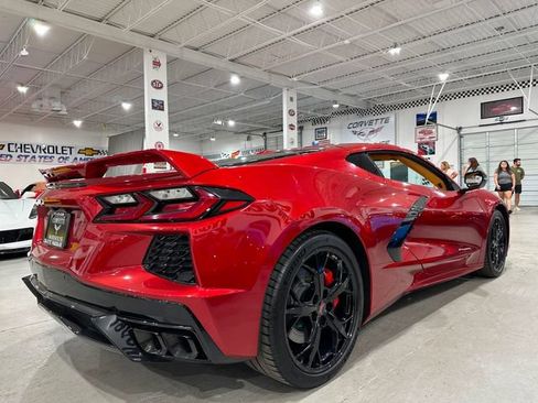 Used 2023 Chevrolet Corvette Stingray Premium Cpe w/ Z51 Performance Package RWD image 3