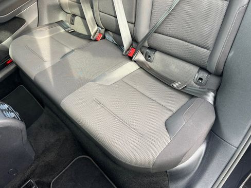 Used 2019 Volkswagen e-Golf SE image 42