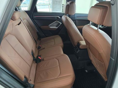 Used 2024 Audi Q3 2.0T Premium Plus image 41