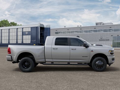 New 2026 RAM 3500 Laramie w/ Night Edition AWD/4WD image 12