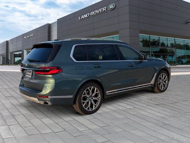 Used 2026 BMW X7 xDrive40i AWD/4WD image 5