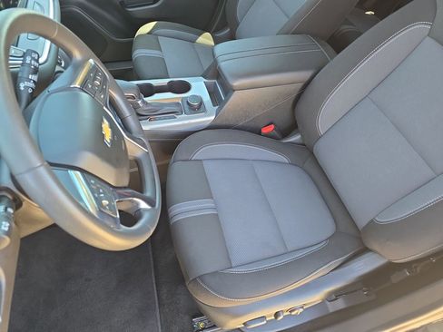 Used 2025 Chevrolet Blazer LT image 15