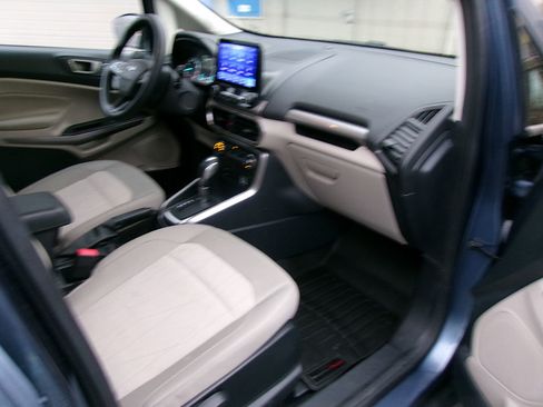 Used 2021 Ford EcoSport SE w/ SE Convenience Package image 13