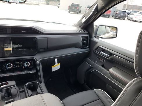 New 2026 GMC Sierra 1500 AT4X AWD/4WD image 16