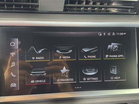 Certified 2025 Audi Q3 2.0T Premium AWD/4WD image 19