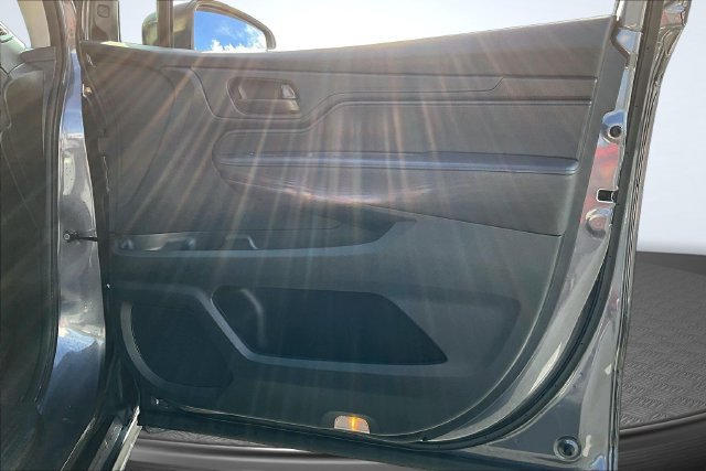 Used 2025 Honda Odyssey EX-L image 28