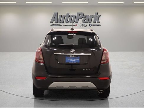 Used 2020 Buick Encore Essence AWD/4WD image 9