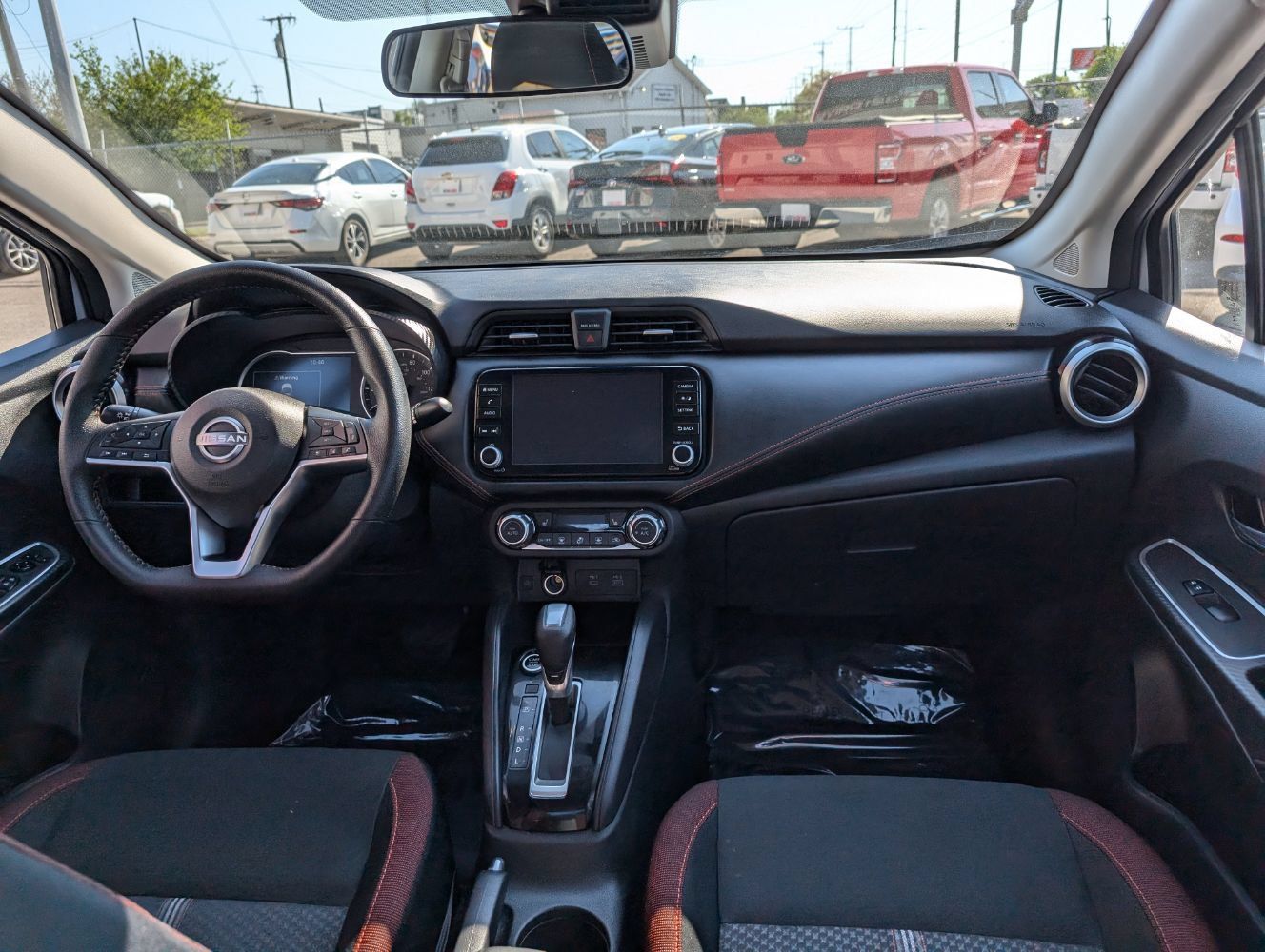 Used 2025 Nissan Versa SR w/ Trunk Package FWD image 13