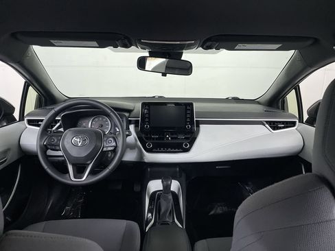 Used 2020 Toyota Corolla SE image 26