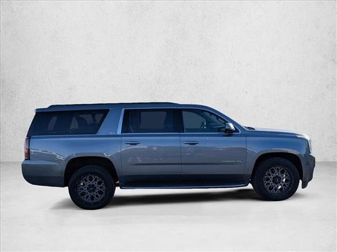 Used 2018 GMC Yukon XL SLT w/ Open Road Package image 4