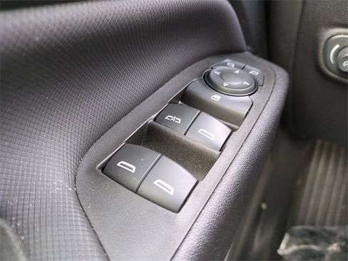 Certified 2024 Chevrolet Equinox RS image 28