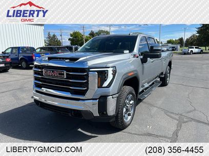 New 2025 GMC Sierra 3500 SLT w/ SLT Premium Package