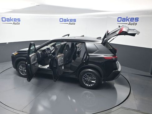 Used 2023 Nissan Rogue S AWD/4WD image 58