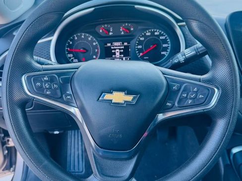 Used 2023 Chevrolet Malibu LT image 10