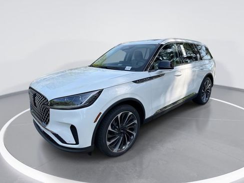 New 2026 Lincoln Aviator Reserve image 1