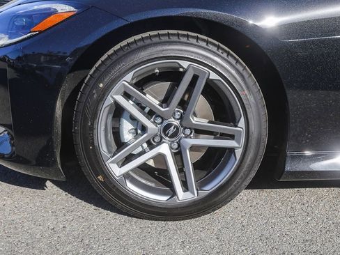 New 2026 Nissan Z Performance RWD image 11