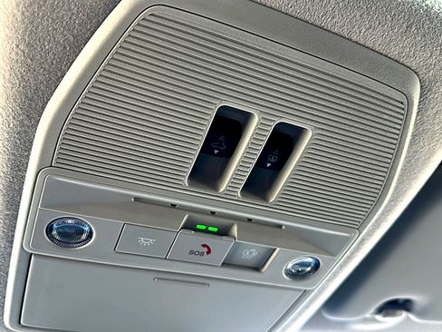 New 2026 Nissan Kicks SR w/ SR Premium Package image 27