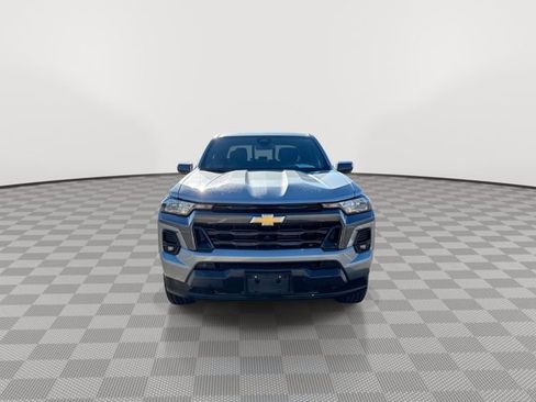 Certified 2024 Chevrolet Colorado LT w/ LT Convenience Package II image 3