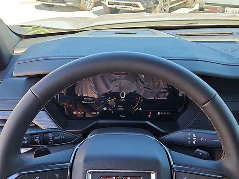 New 2026 GMC Acadia AT4 image 14