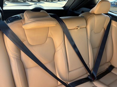 Certified 2023 Volvo XC60 T8 Ultimate image 31