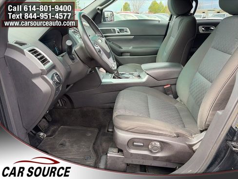 Used 2015 Ford Explorer XLT image 14