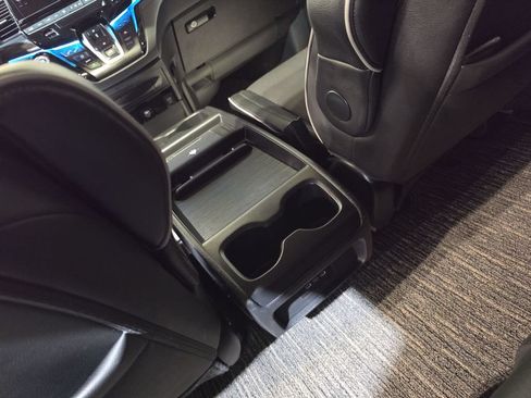 Certified 2025 Honda Odyssey Elite image 23