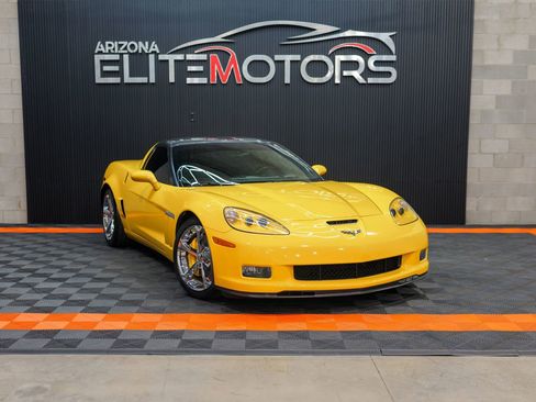 Used 2011 Chevrolet Corvette Grand Sport w/ Preferred Equipment Group RWD image 2