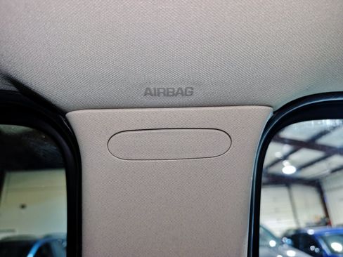 Used 2014 Chevrolet Suburban LT AWD/4WD image 51
