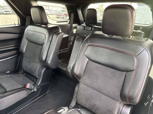 Used 2022 Ford Explorer ST-Line w/ Class IV Trailer Tow Package RWD image 15