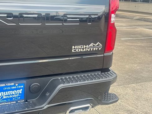 New 2026 Chevrolet Silverado 1500 High Country AWD/4WD image 12