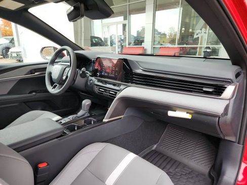 New 2026 Toyota Camry SE FWD image 31