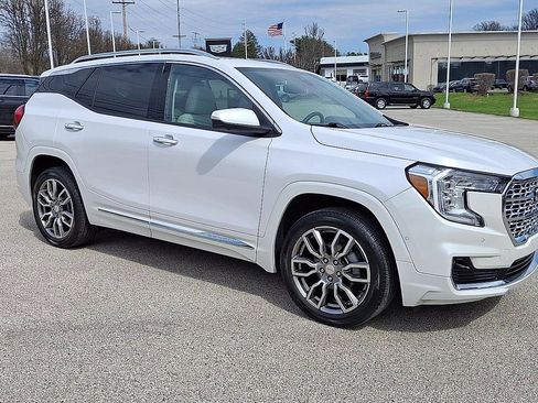 Certified 2023 GMC Terrain Denali w/ Denali Premium Package image 2