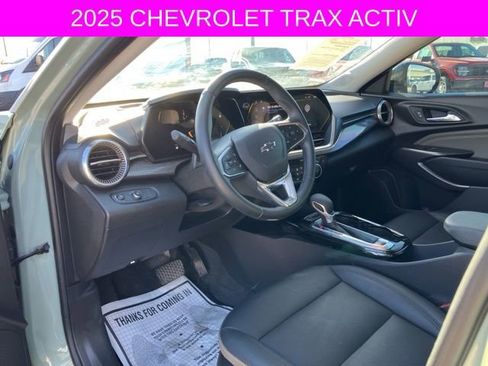 Used 2025 Chevrolet Trax ACTIV w/ Driver Confidence Package image 26