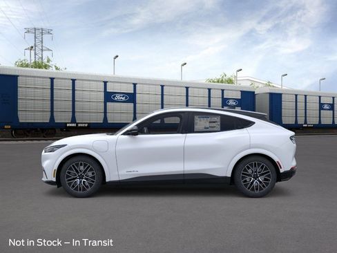 New 2026 Ford Mustang Mach-E Premium image 4