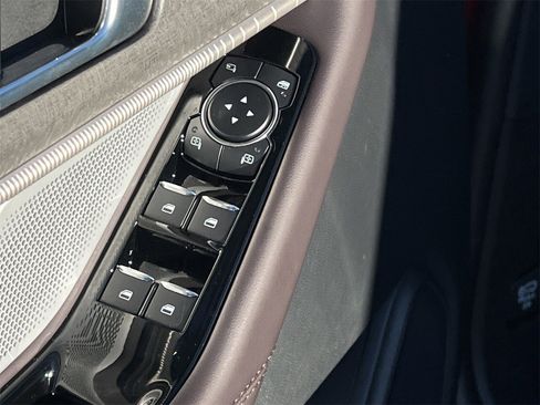 New 2026 Ford Explorer Platinum image 19