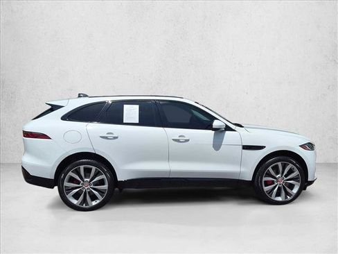 Used 2022 Jaguar F-PACE S AWD/4WD image 4