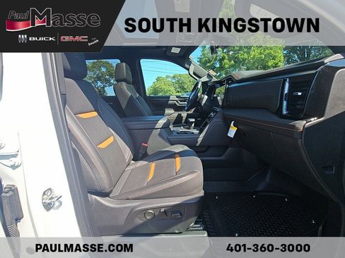 Used 2025 GMC Sierra 1500 AT4 w/ AT4 Premium Package AWD/4WD image 24