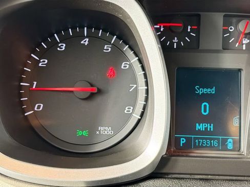 Used 2011 Chevrolet Equinox LT image 13