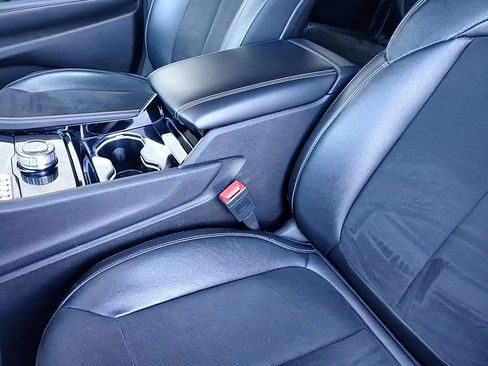 Used 2022 Jeep Grand Cherokee L Laredo image 24