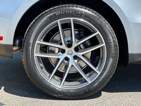 New 2026 Porsche Macan AWD/4WD image 43
