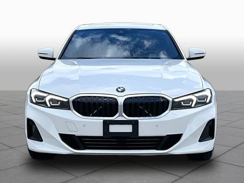 Used 2024 BMW 330i Sedan w/ Convenience Package RWD image 3