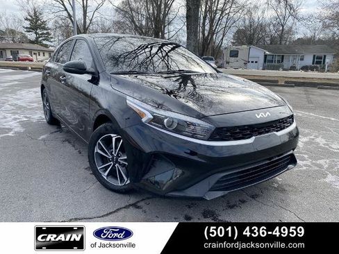 Used 2022 Kia Forte LXS w/ LXS Technology Package image 1