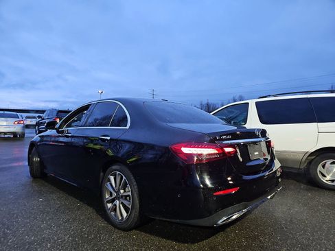 Used 2021 Mercedes-Benz E 450 4MATIC Sedan w/ Premium Package image 5