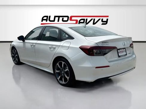 Used 2025 Honda Civic Sport Touring image 5