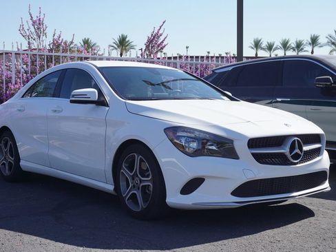Used 2019 Mercedes-Benz CLA 250 image 3