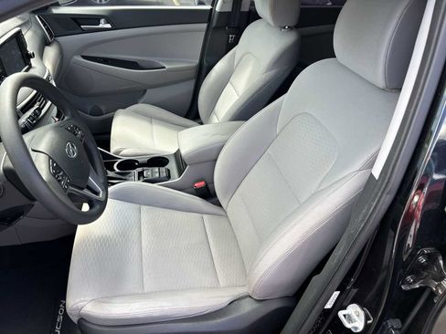 Used 2019 Hyundai Tucson Value FWD image 13