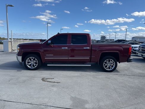 Used 2014 GMC Sierra 1500 SLT w/ SLT Crew Cab Value Package image 8